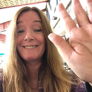 Meet your Posher, Janet